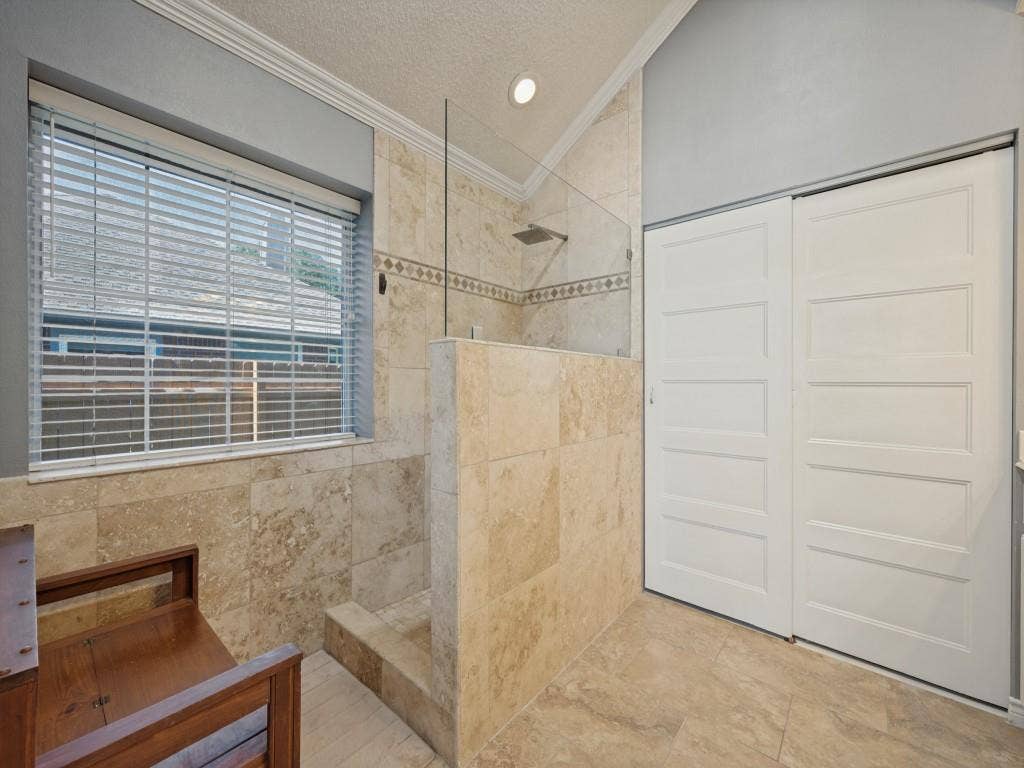 2705 Micarta Drive, Plano, TX 75025 2705 Micarta Drive, Plano, TX 75025