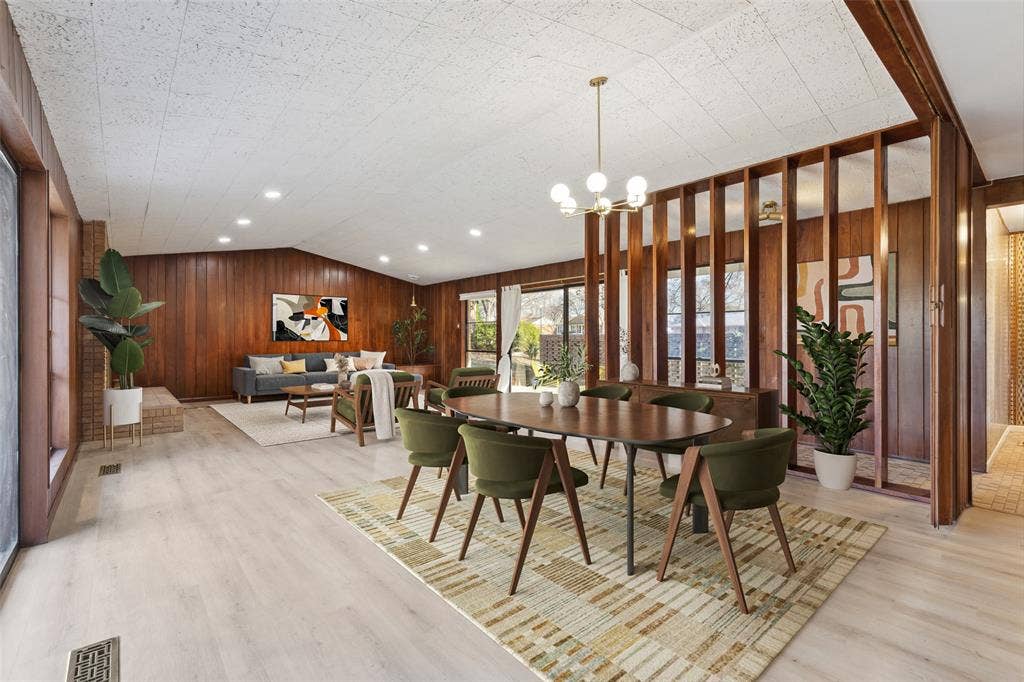 1747 W Red Bird Lane, Dallas, TX 75232 1747 W Red Bird Lane, Dallas, TX 75232