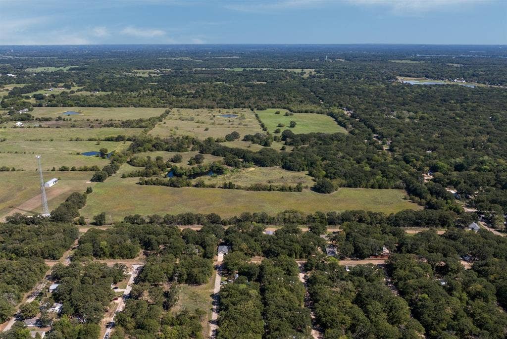 000 Double Bridge Road, Mabank, TX 75156 000 Double Bridge Road, Mabank, TX 75156
