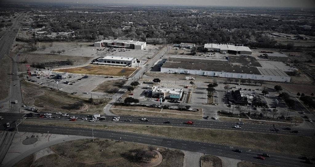 400 Precision Drive, Waco, TX 76710 400 Precision Drive, Waco, TX 76710