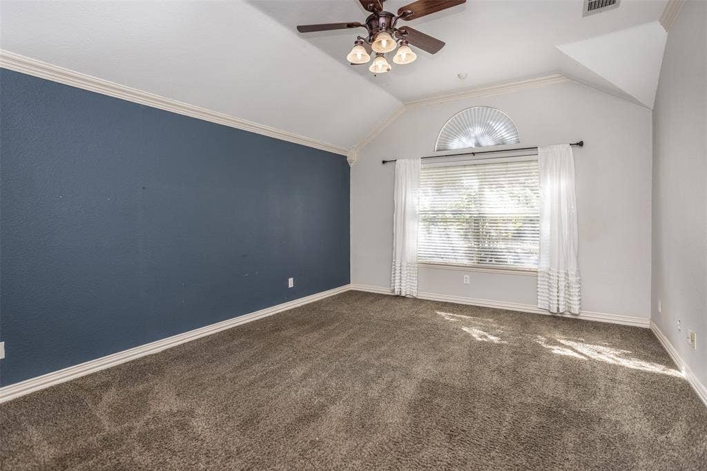 1812 Copper Leaf Drive, Corinth, TX 76210