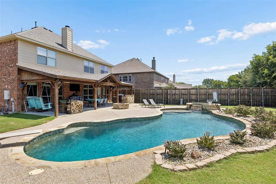 Property photo for 5732 Chateau Drive, Sachse, TX