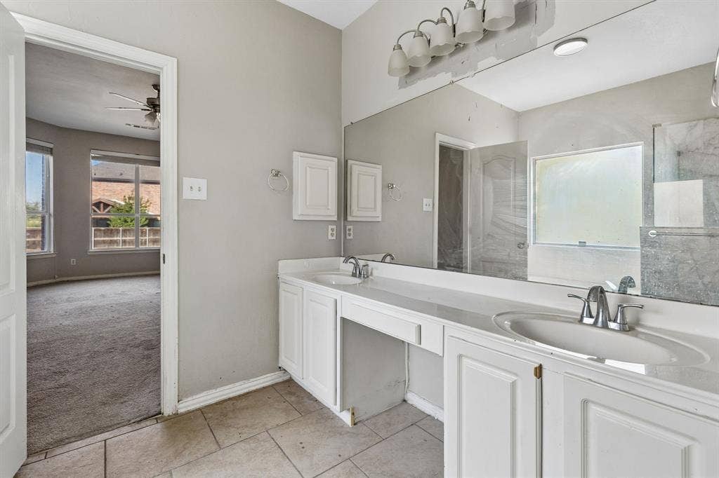 3601 Charleston Drive, Richardson, TX 75082 3601 Charleston Drive, Richardson, TX 75082