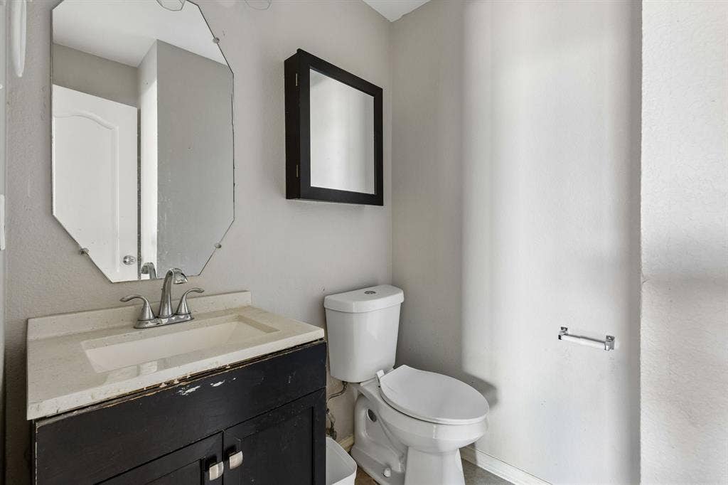 3601 Charleston Drive, Richardson, TX 75082 3601 Charleston Drive, Richardson, TX 75082