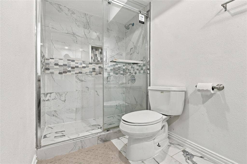 702 Mount Vernon Drive, Richardson, TX 75081 702 Mount Vernon Drive, Richardson, TX 75081