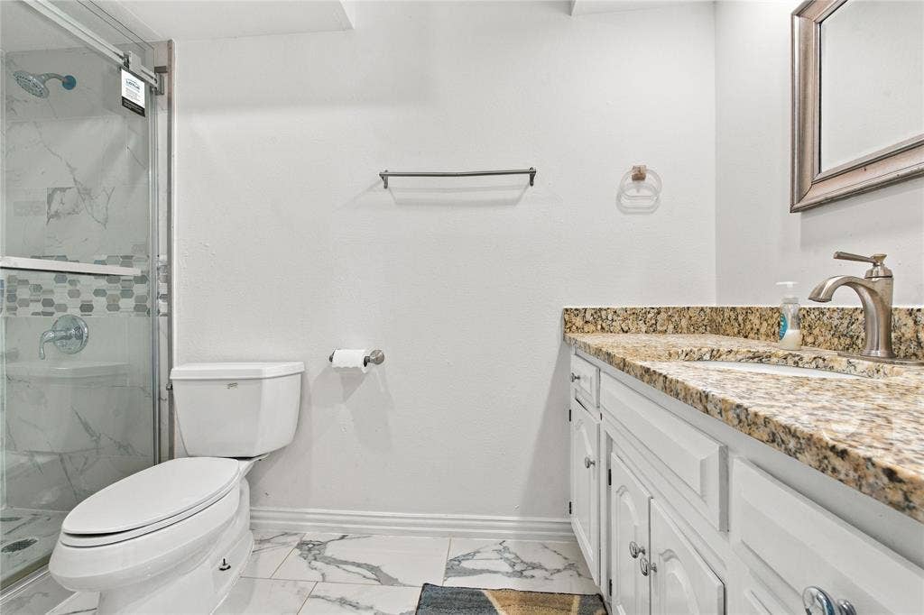 702 Mount Vernon Drive, Richardson, TX 75081 702 Mount Vernon Drive, Richardson, TX 75081