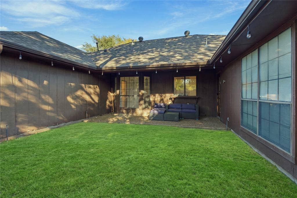 702 Mount Vernon Drive, Richardson, TX 75081 702 Mount Vernon Drive, Richardson, TX 75081