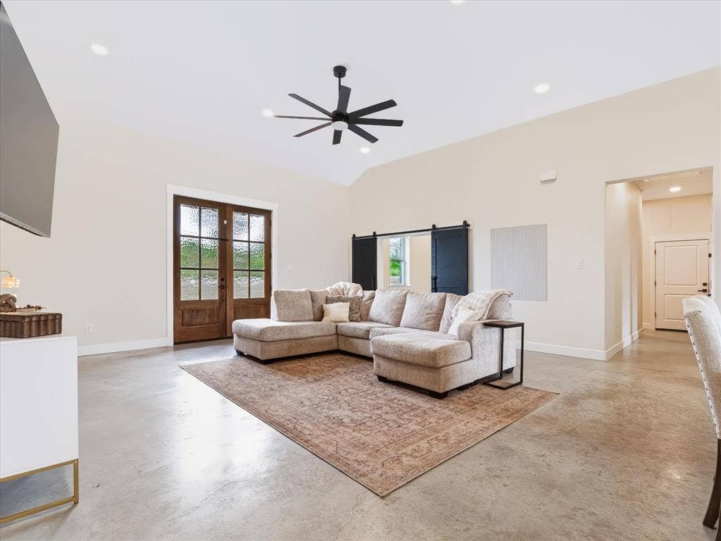 5272 County Road 469, McKinney, TX 75071