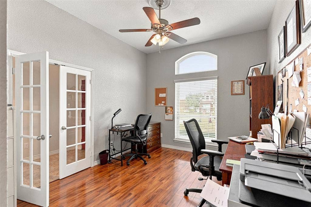 Office or 4th bedroom
