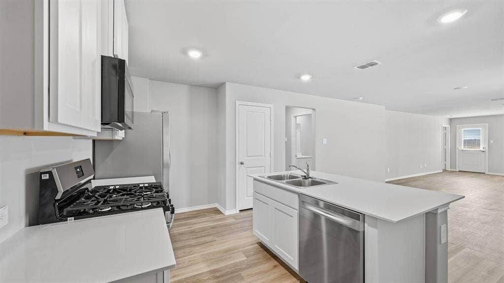 1404 DENIM Street, Denton, TX 76249
