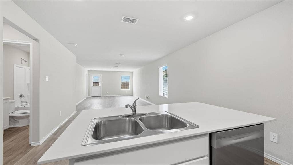 1404 DENIM Street, Denton, TX 76249
