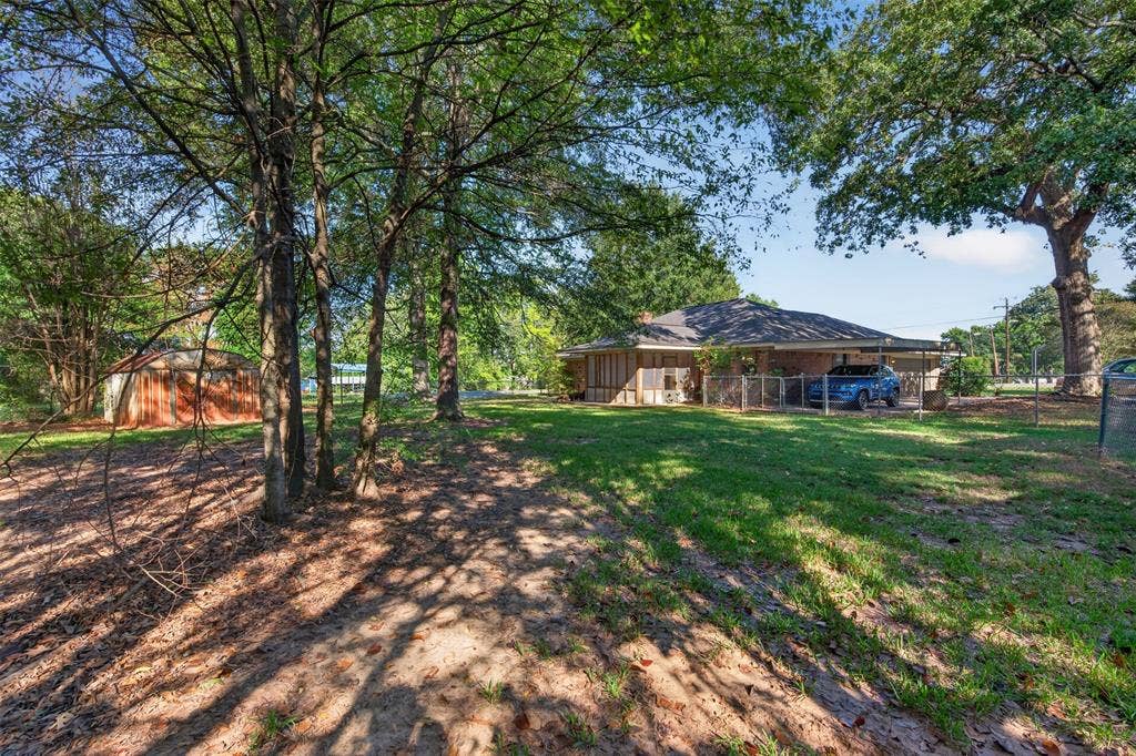 3727 Old Mooringsport Road, Shreveport, LA 71107