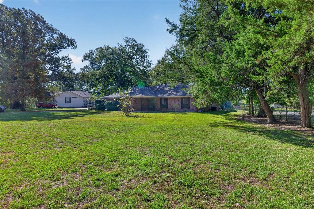 3727 Old Mooringsport Road, Shreveport, LA 71107