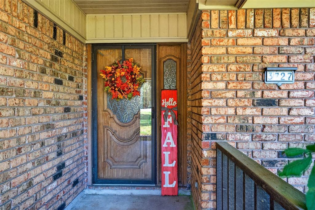 3727 Old Mooringsport Road, Shreveport, LA 71107