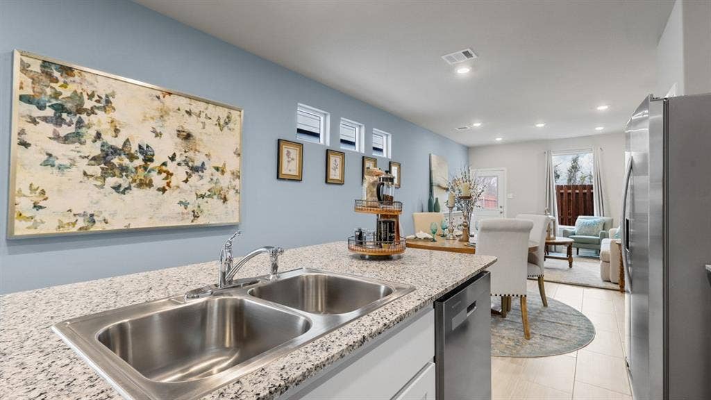 3008 MAPLE ORCHARD Lane, Fort Worth, TX 76140