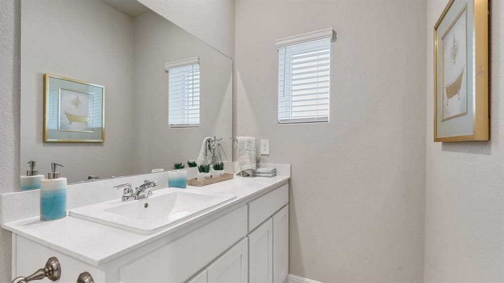 3008 MAPLE ORCHARD Lane, Fort Worth, TX 76140