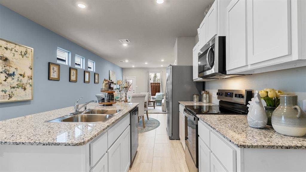 3008 MAPLE ORCHARD Lane, Fort Worth, TX 76140