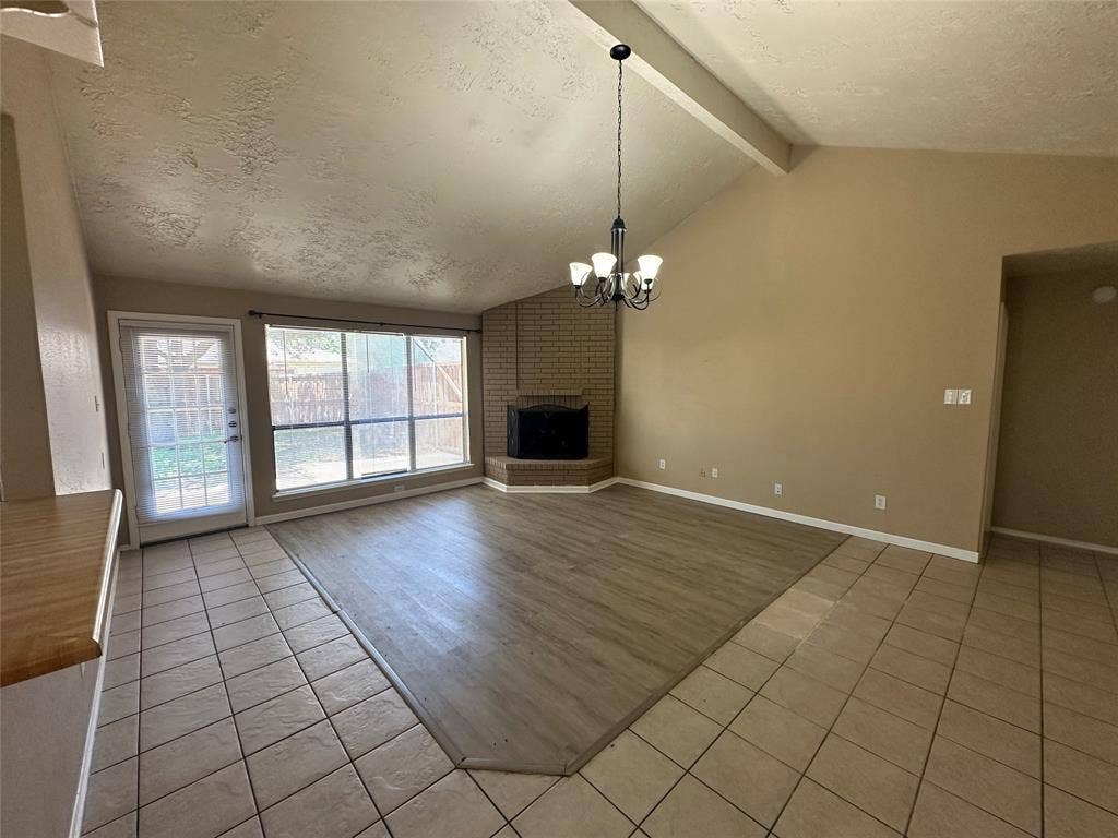 4045 Cavalry Drive, Plano, TX 75023 4045 Cavalry Drive, Plano, TX 75023