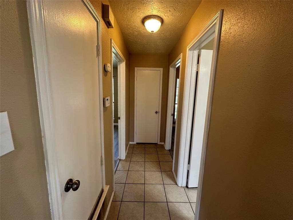 4045 Cavalry Drive, Plano, TX 75023 4045 Cavalry Drive, Plano, TX 75023