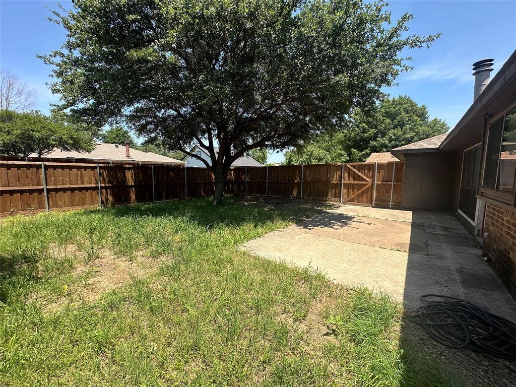 4045 Cavalry Drive, Plano, TX 75023 4045 Cavalry Drive, Plano, TX 75023
