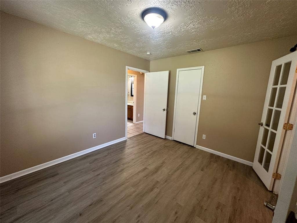 4045 Cavalry Drive, Plano, TX 75023 4045 Cavalry Drive, Plano, TX 75023