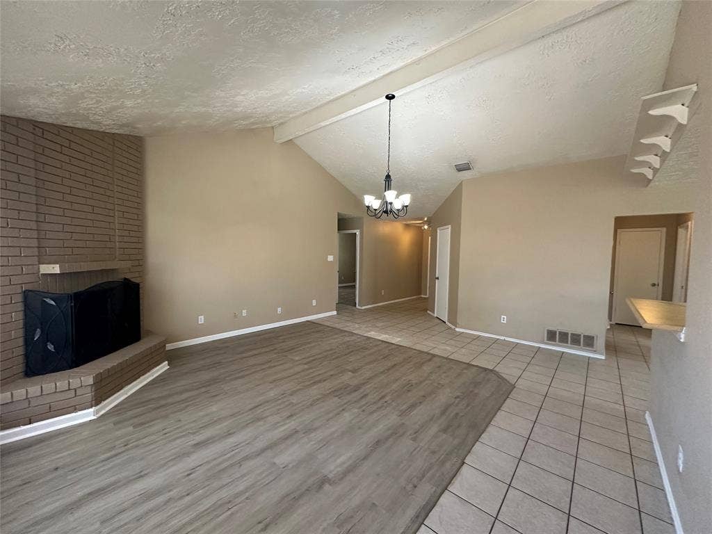 4045 Cavalry Drive, Plano, TX 75023 4045 Cavalry Drive, Plano, TX 75023