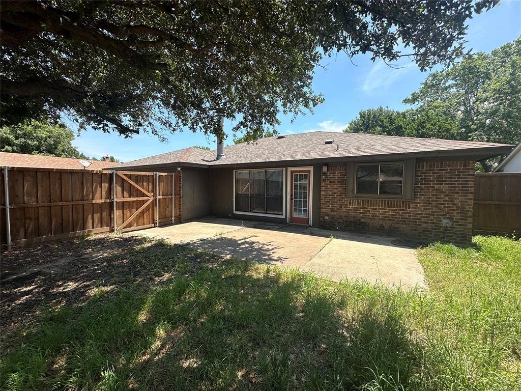 4045 Cavalry Drive, Plano, TX 75023 4045 Cavalry Drive, Plano, TX 75023