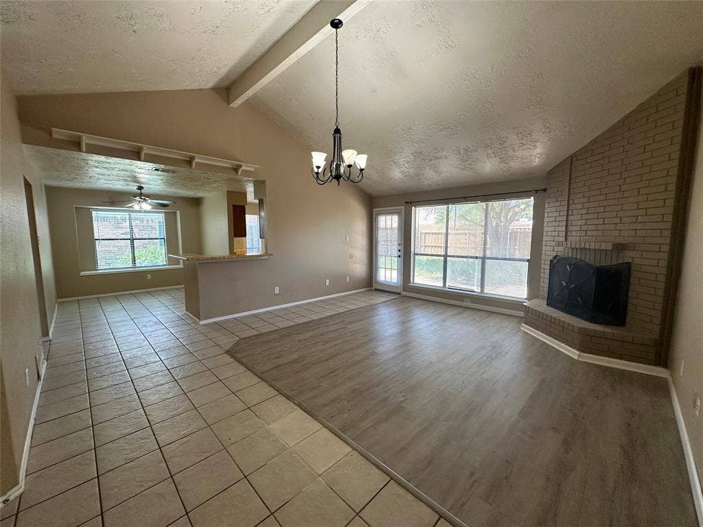 4045 Cavalry Drive, Plano, TX 75023 4045 Cavalry Drive, Plano, TX 75023