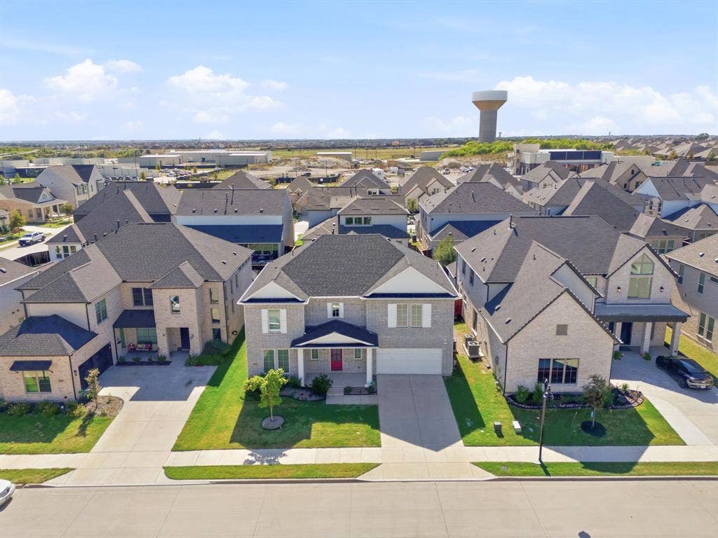 1305 Honey Locust Way, Celina, TX 75009 1305 Honey Locust Way, Celina, TX 75009