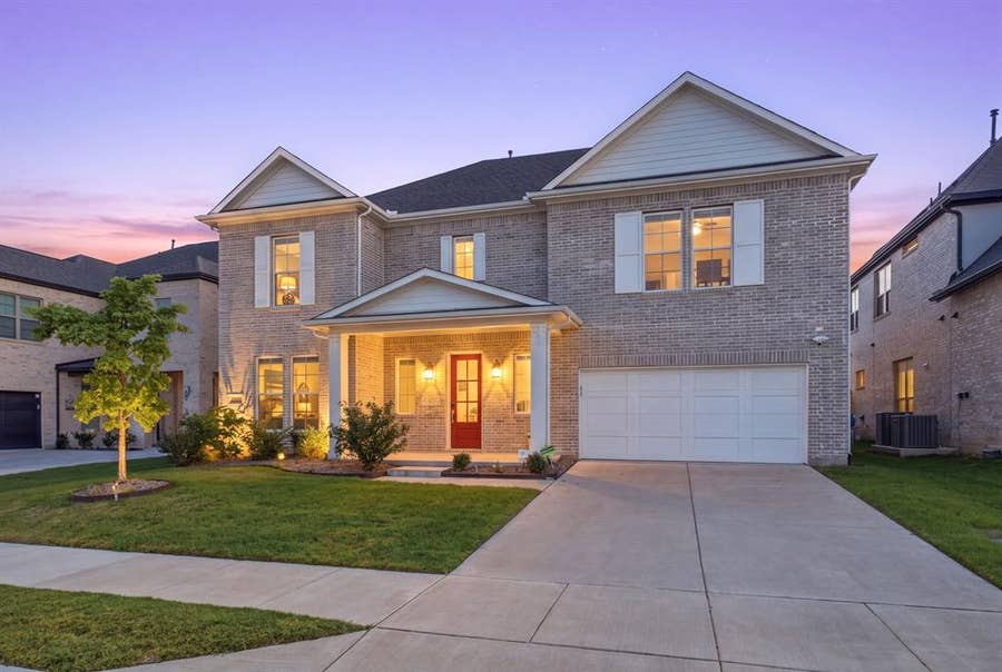 Property photo for 1305 Honey Locust Way, Celina, TX