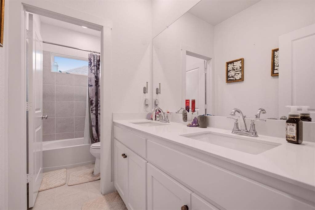 1305 Honey Locust Way, Celina, TX 75009 Bathroom #3 with double sinks upstairs