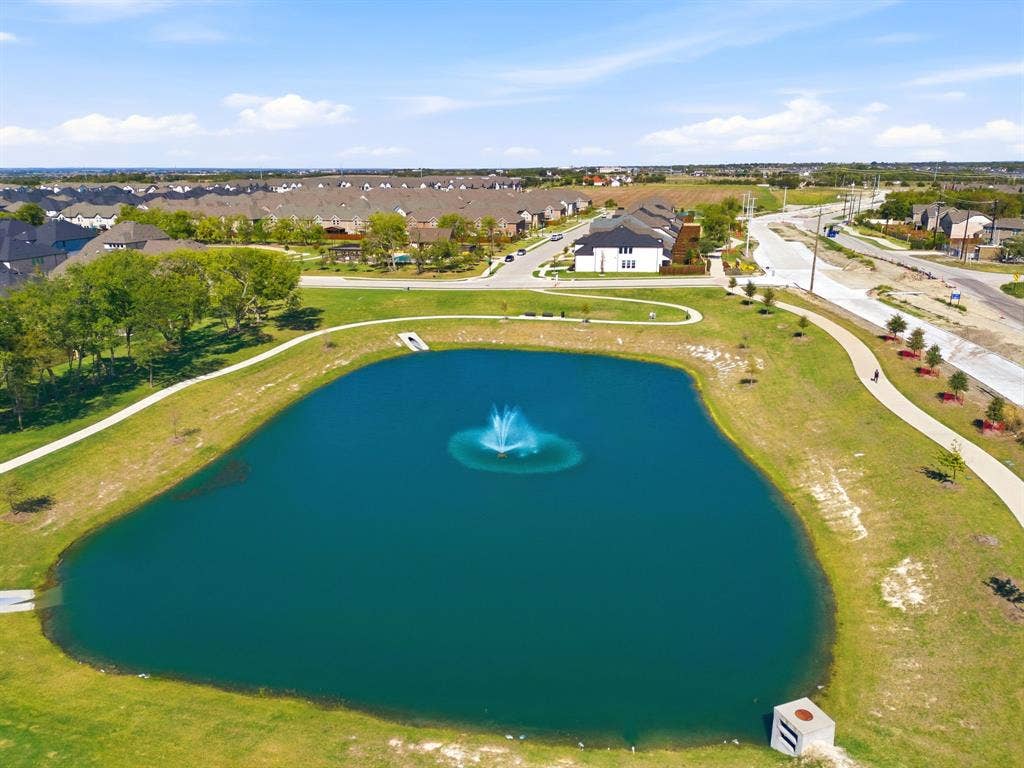 1305 Honey Locust Way, Celina, TX 75009 1305 Honey Locust Way, Celina, TX 75009