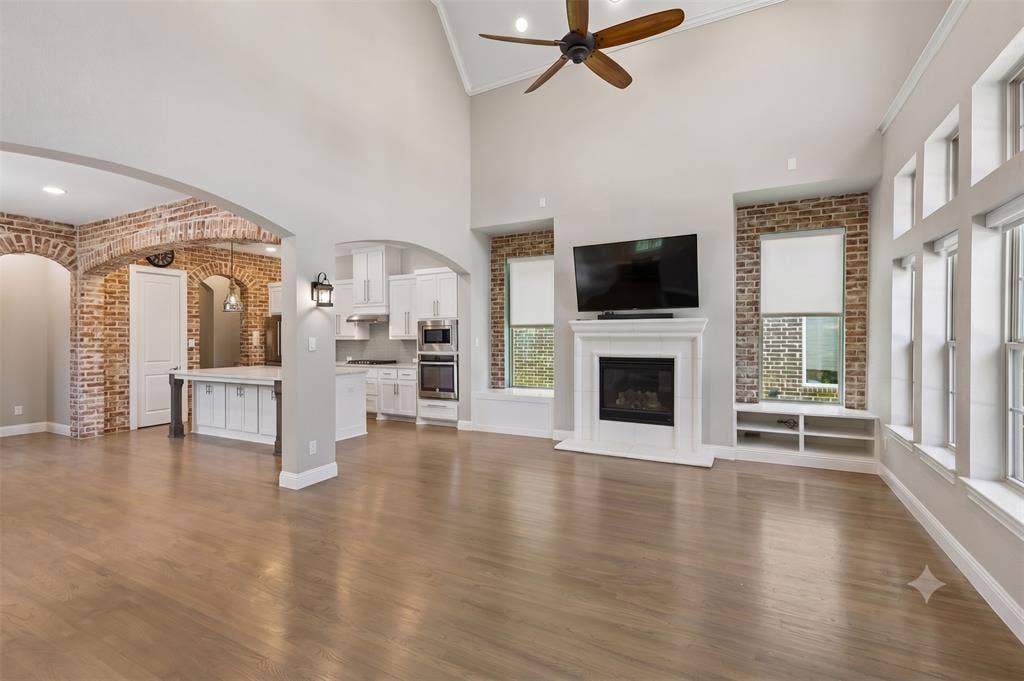 6920 Royal View Drive, McKinney, TX 75070 6920 Royal View Drive, McKinney, TX 75070