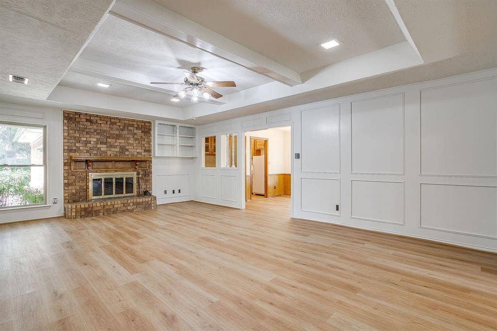 504 Regina Court, Euless, TX 76039