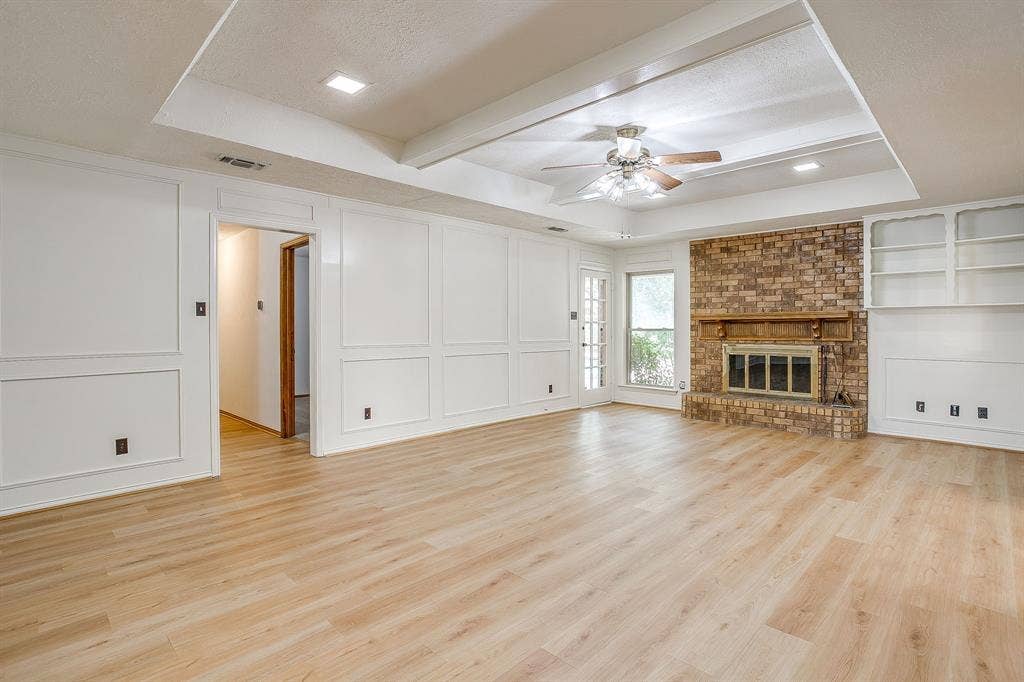 504 Regina Court, Euless, TX 76039