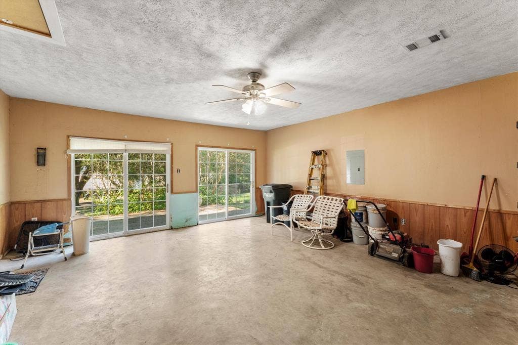 139 Vista Drive, Eustace, TX 75124 139 Vista Drive, Eustace, TX 75124