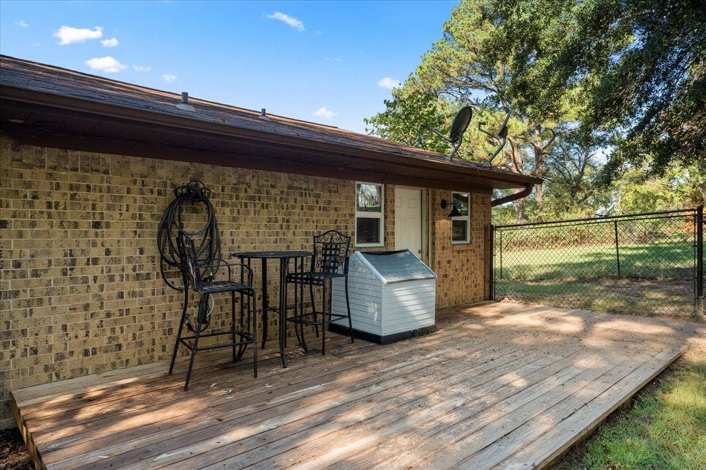 139 Vista Drive, Eustace, TX 75124 139 Vista Drive, Eustace, TX 75124