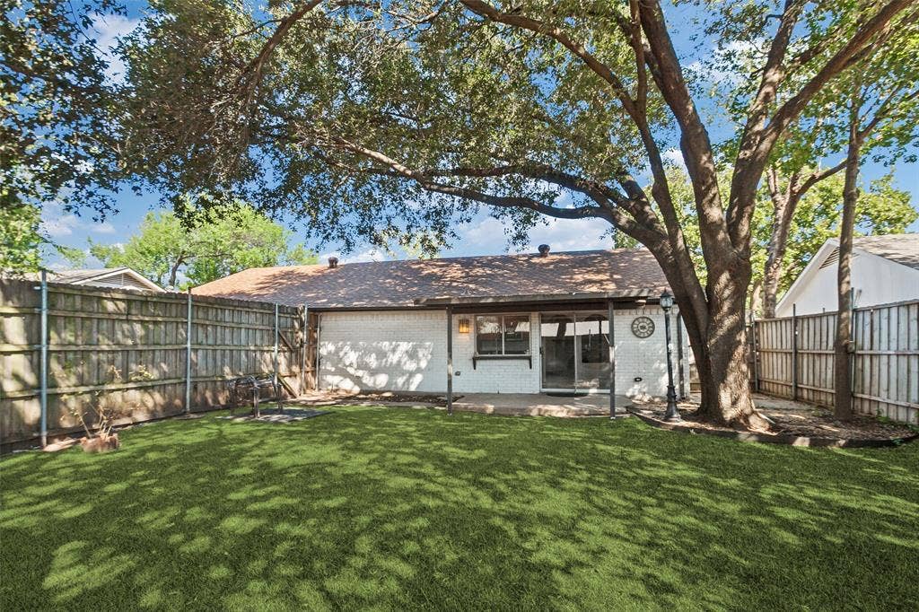 1902 Richland Drive, Richardson, TX 75081 1902 Richland Drive, Richardson, TX 75081