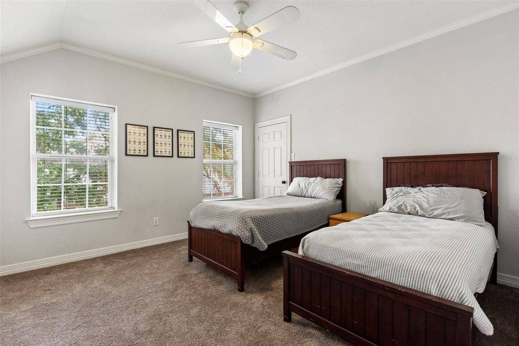 1605 Oak Hollow Drive, Woodway, TX 76712 1605 Oak Hollow Drive, Woodway, TX 76712