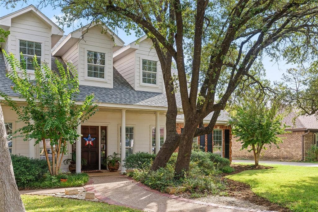 1605 Oak Hollow Drive, Woodway, TX 76712 1605 Oak Hollow Drive, Woodway, TX 76712