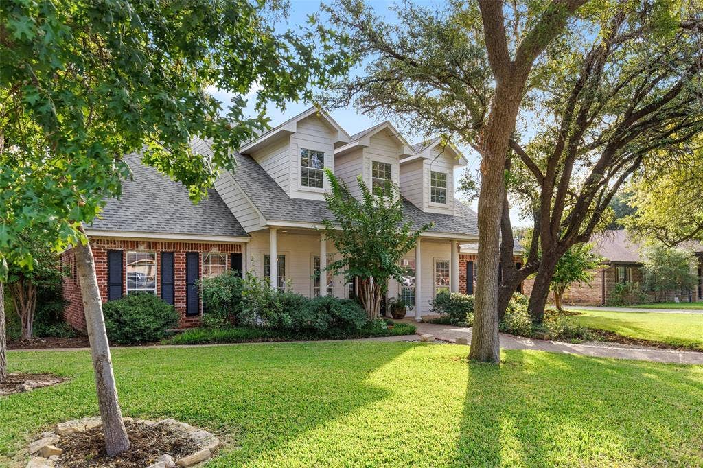 1605 Oak Hollow Drive, Woodway, TX 76712 1605 Oak Hollow Drive, Woodway, TX 76712