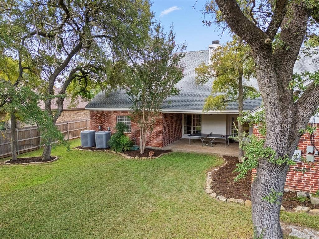 1605 Oak Hollow Drive, Woodway, TX 76712 1605 Oak Hollow Drive, Woodway, TX 76712
