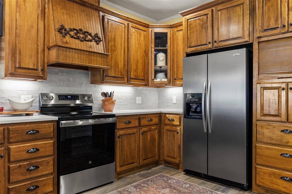 1605 Oak Hollow Drive, Woodway, TX 76712 1605 Oak Hollow Drive, Woodway, TX 76712