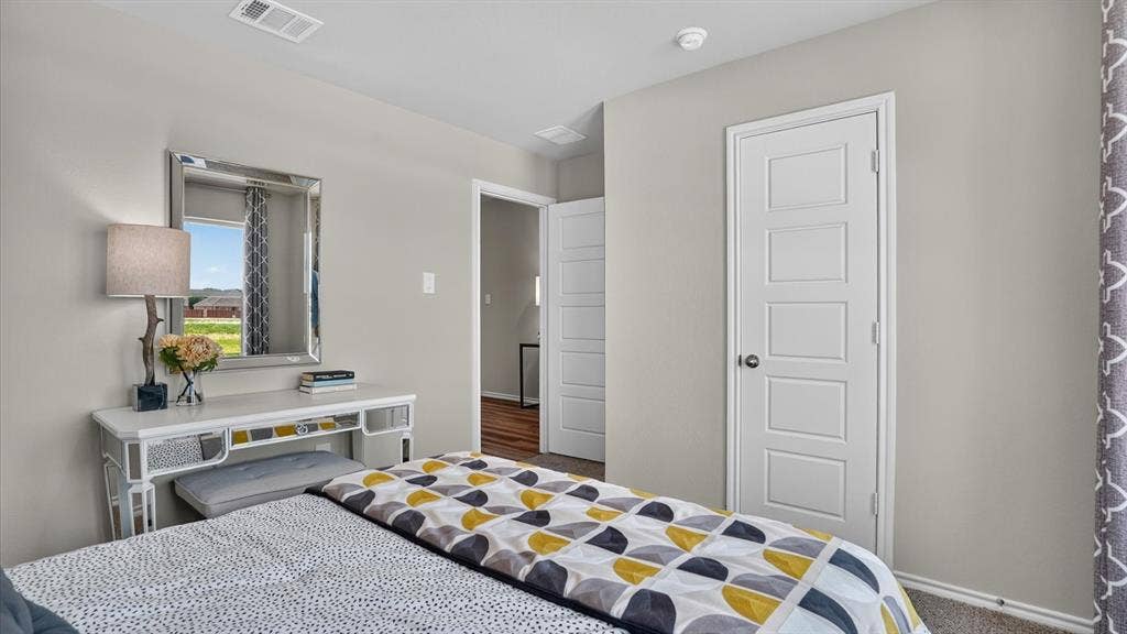 604 SMART STRIKE Trail, Granbury, TX 76049