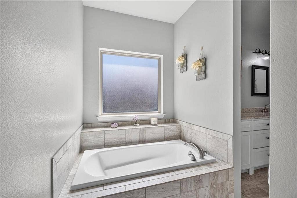 233 Anchor, Gun Barrel City, TX 75156 233 Anchor, Gun Barrel City, TX 75156