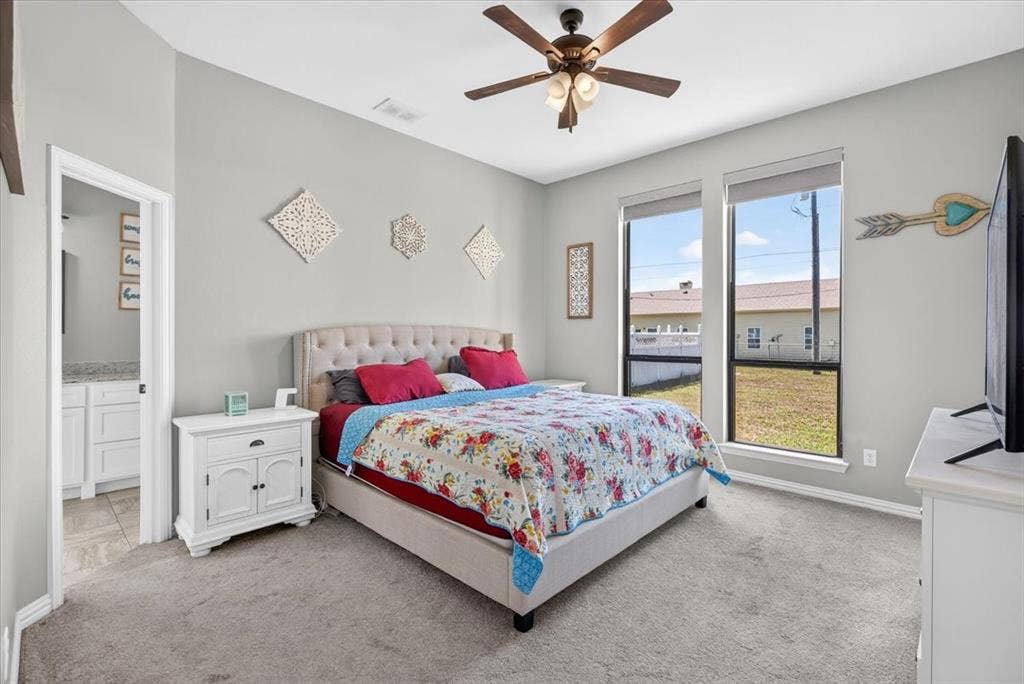233 Anchor, Gun Barrel City, TX 75156 233 Anchor, Gun Barrel City, TX 75156
