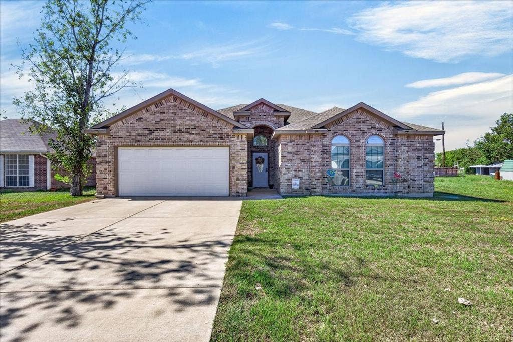 233 Anchor, Gun Barrel City, TX 75156 233 Anchor, Gun Barrel City, TX 75156