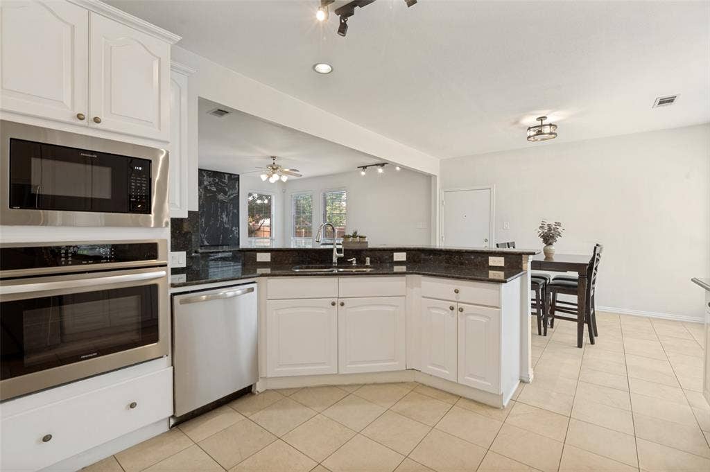 7735 Worthing Street, Dallas, TX 75252 7735 Worthing Street, Dallas, TX 75252