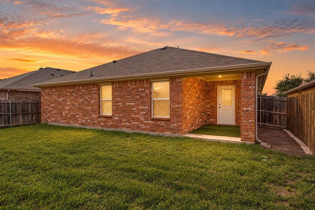 1084 Decker Drive, Fate, TX 75189 Virtually Enhanced