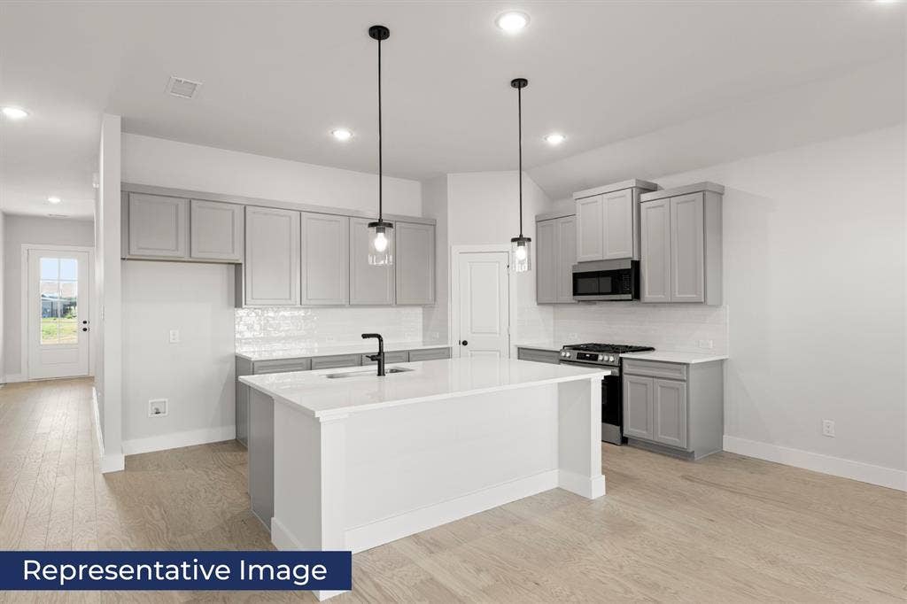 4520 Brookfield Drive, Melissa, TX 75454 Interior Image